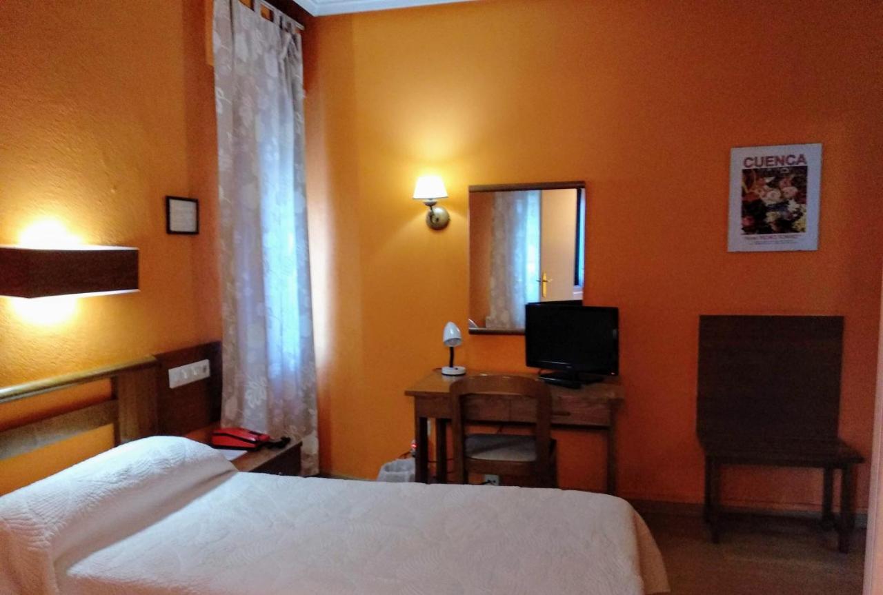 Hotel Pedro Torres Куенка Екстер'єр фото