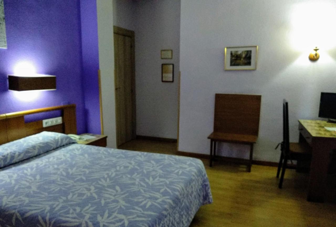 Hotel Pedro Torres Куенка Екстер'єр фото