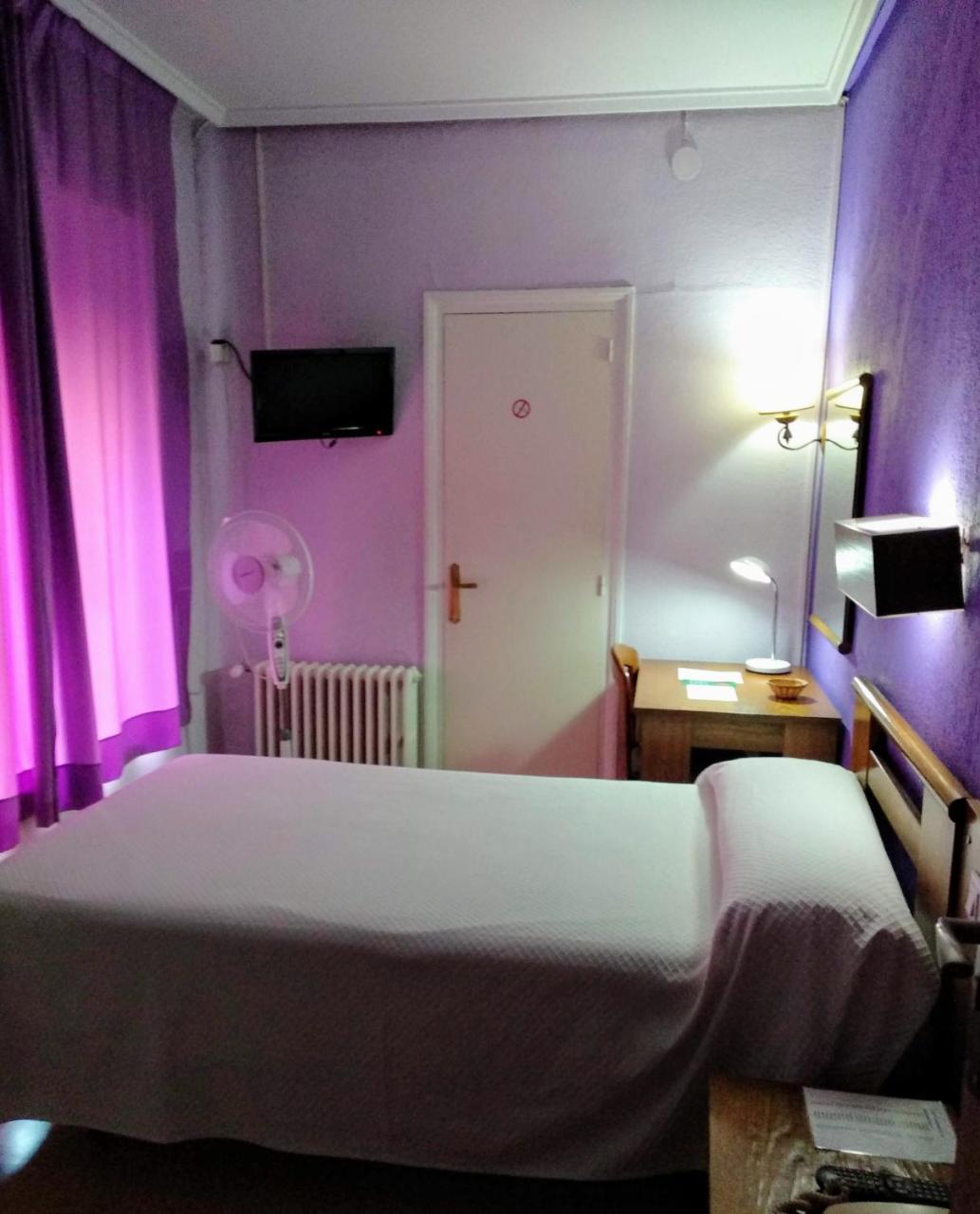 Hotel Pedro Torres Куенка Екстер'єр фото