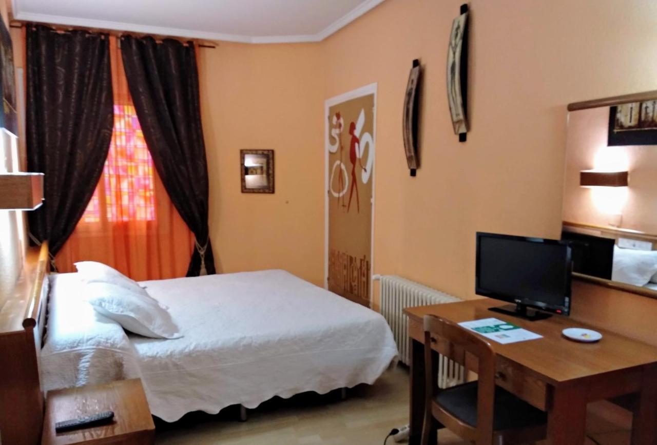 Hotel Pedro Torres Куенка Екстер'єр фото